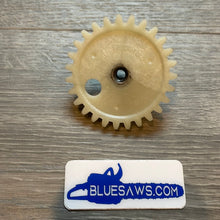 Load image into Gallery viewer, BLUESAWS Spur Gear For STHL MS880 088 084 Oil Pump Chainsaw OEM# 1119 647 1800
